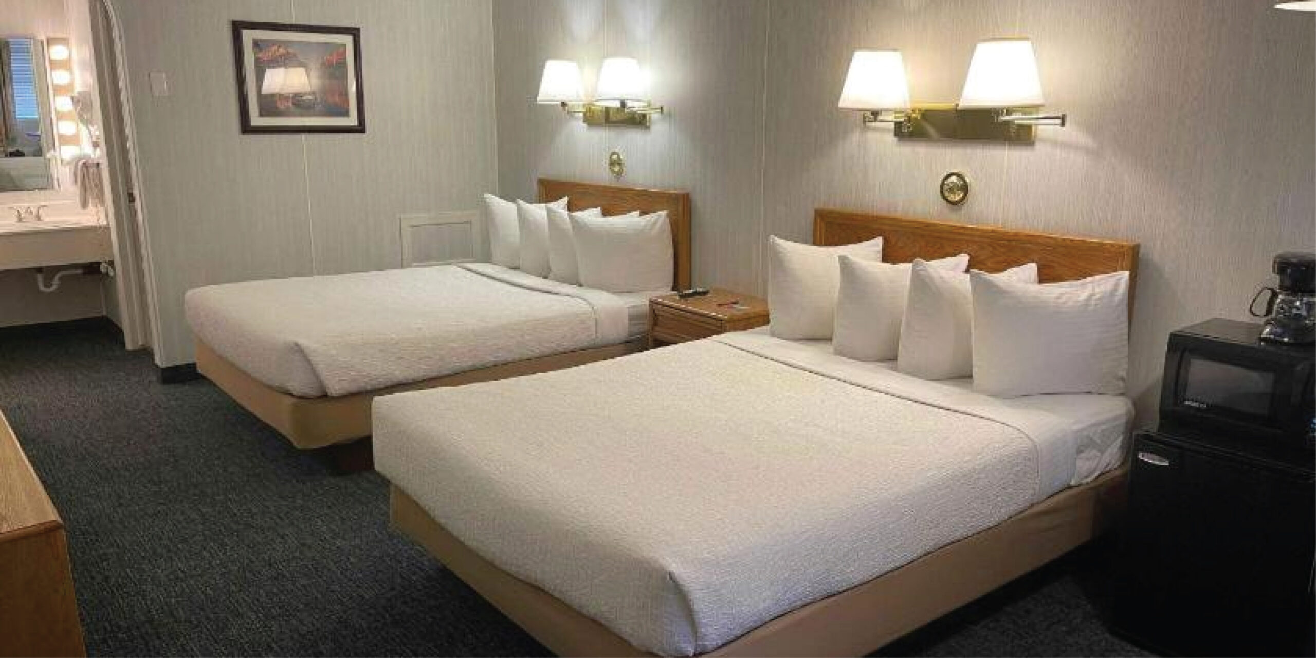 Commack Inn Experience the Best Rooms for Comfort and Value in Long Island, NY